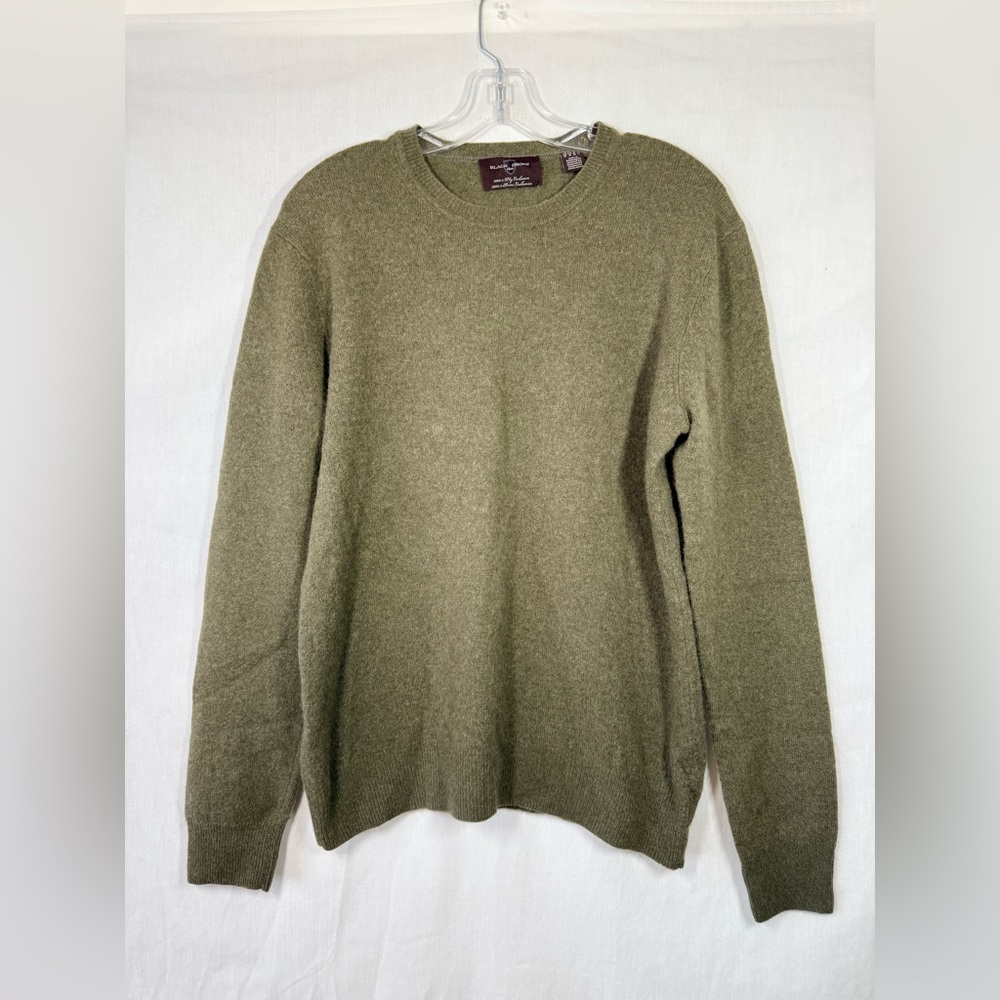 Men's Olive Green Sweater - Picture 3 of 4